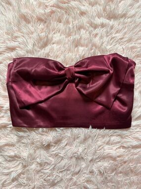 Altar’d state maroon strapless top